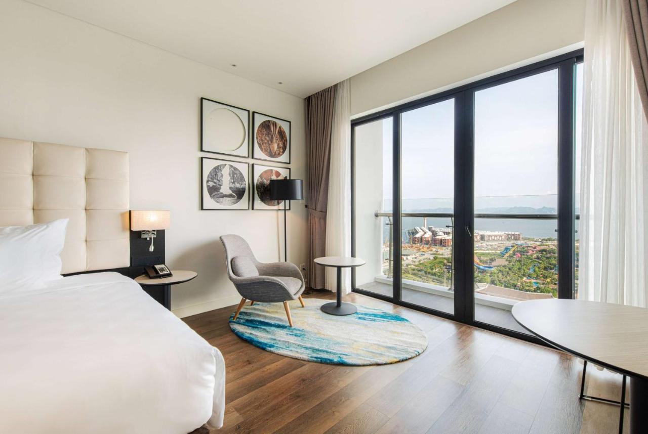 Hotel Soleil Ha Long, Trademark Collection By Wyndham 外观 照片