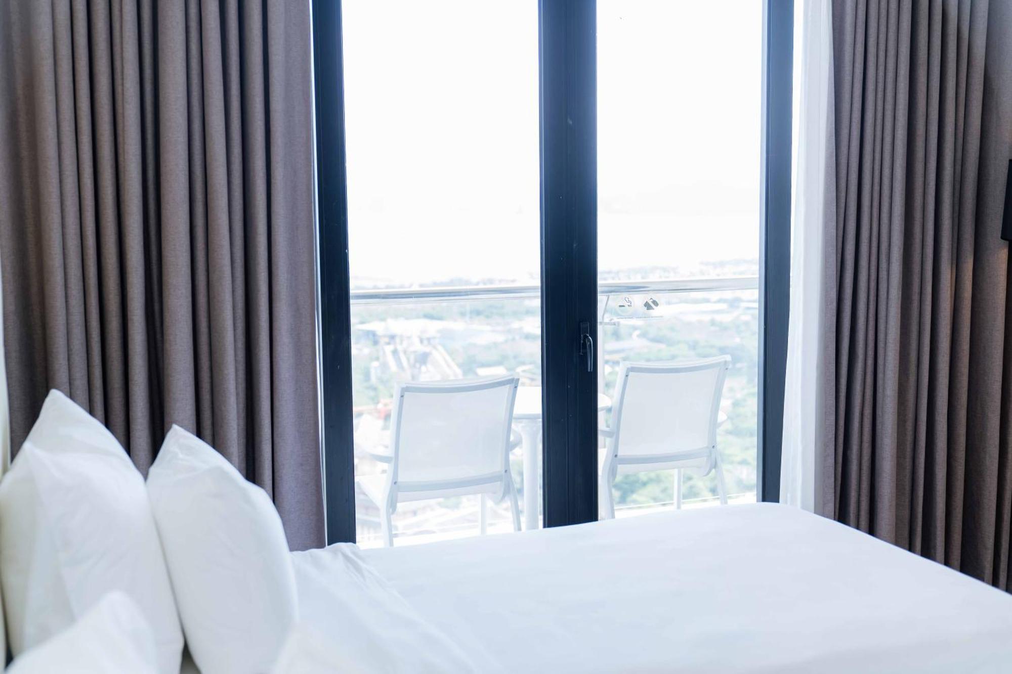 Hotel Soleil Ha Long, Trademark Collection By Wyndham 外观 照片
